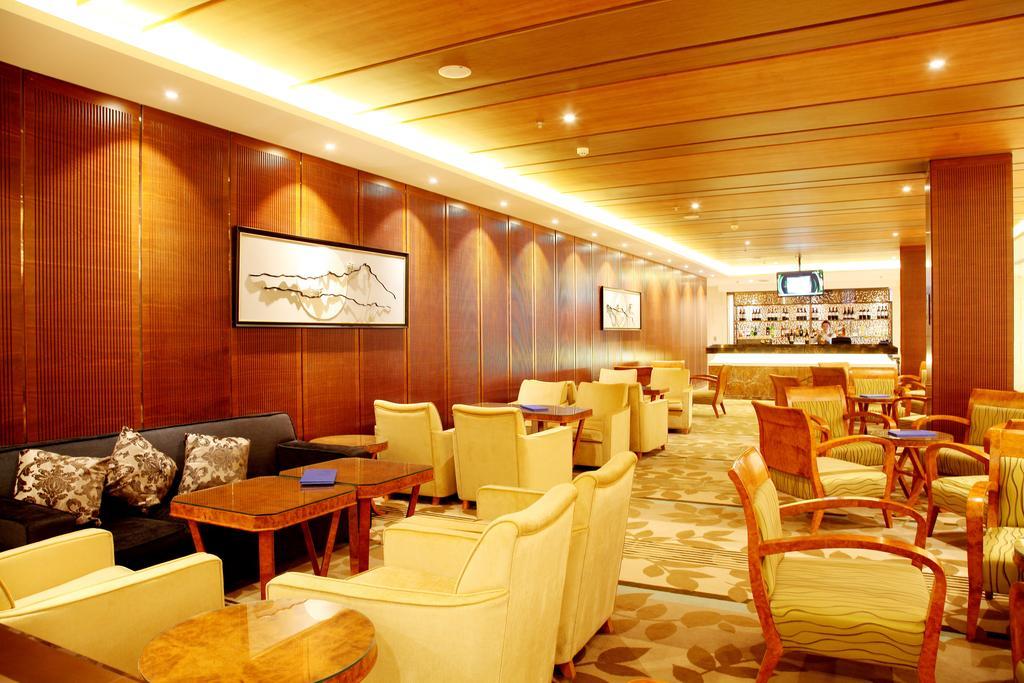 Ramada By Wyndham Beijing Airport Hotel Shunyi Esterno foto