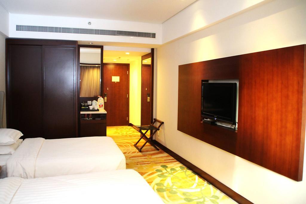 Ramada By Wyndham Beijing Airport Hotel Shunyi Esterno foto